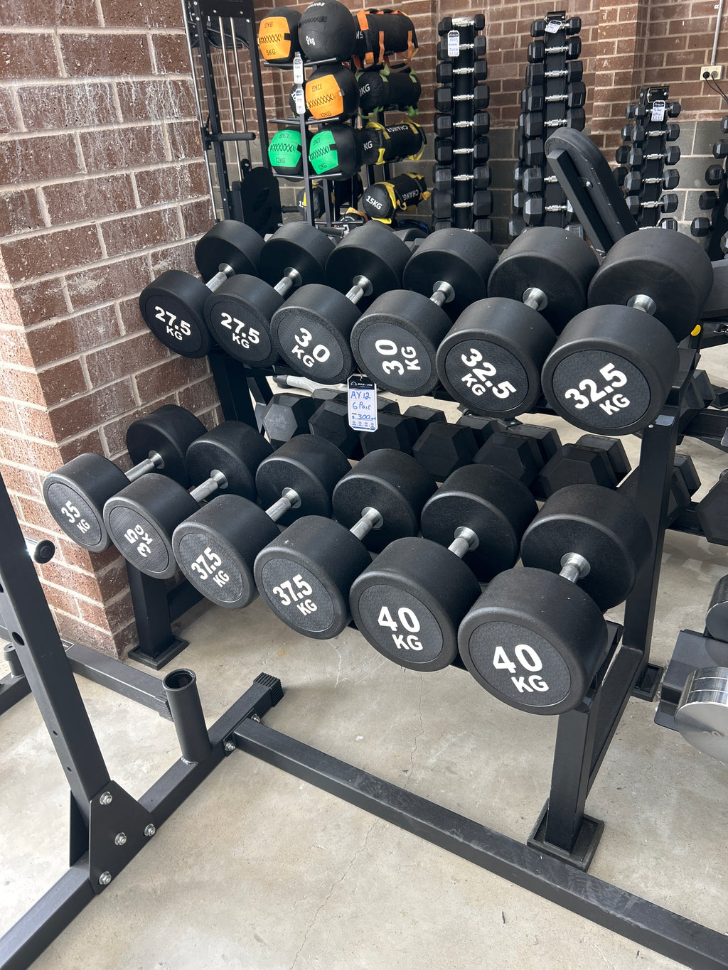 Round Dumbbell Rack